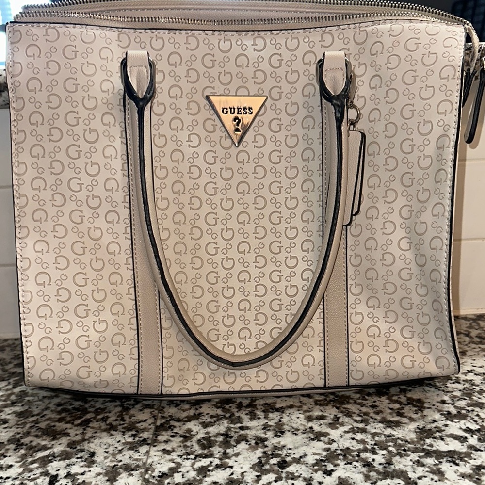 Guess Cream Geometric Pattern Tote
